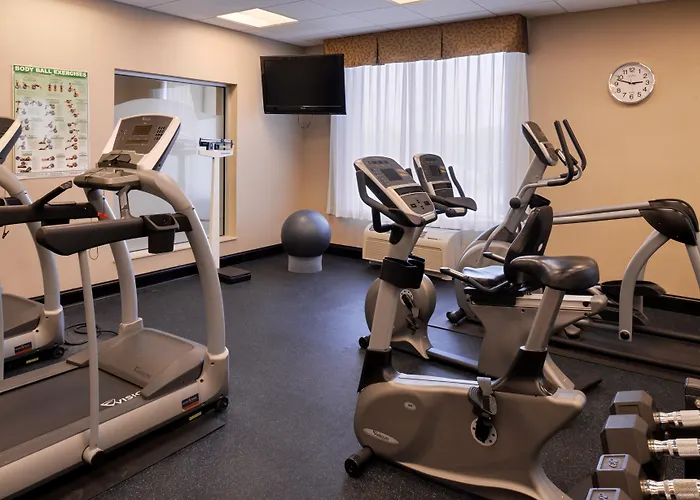 Holiday Inn Express & Suites Halifax Airport By Ihg